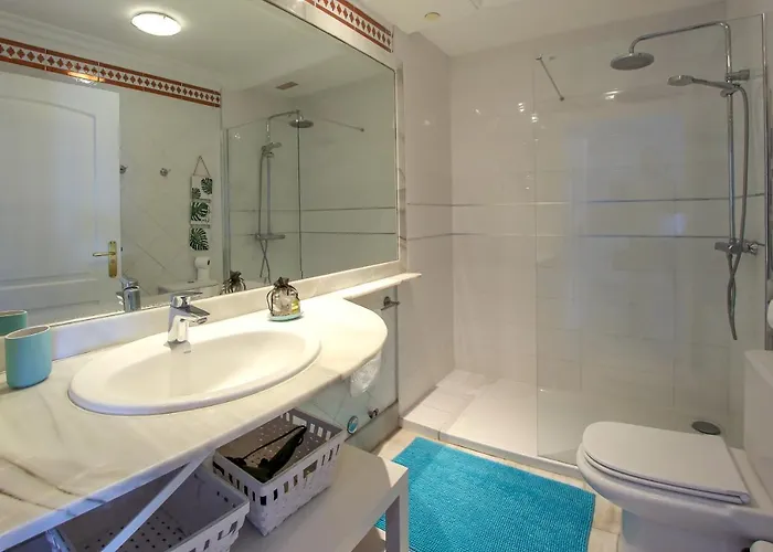 Fantastic Ocean View Buena Vista With Amazing Pools, 108 * 阿坎提拉德洛斯基